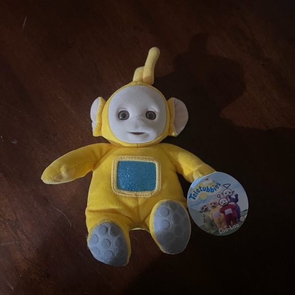 Vintage 1998 Laa-Laa Yellow Teletubbies character. Excellent Condition - Picture 9 of 9